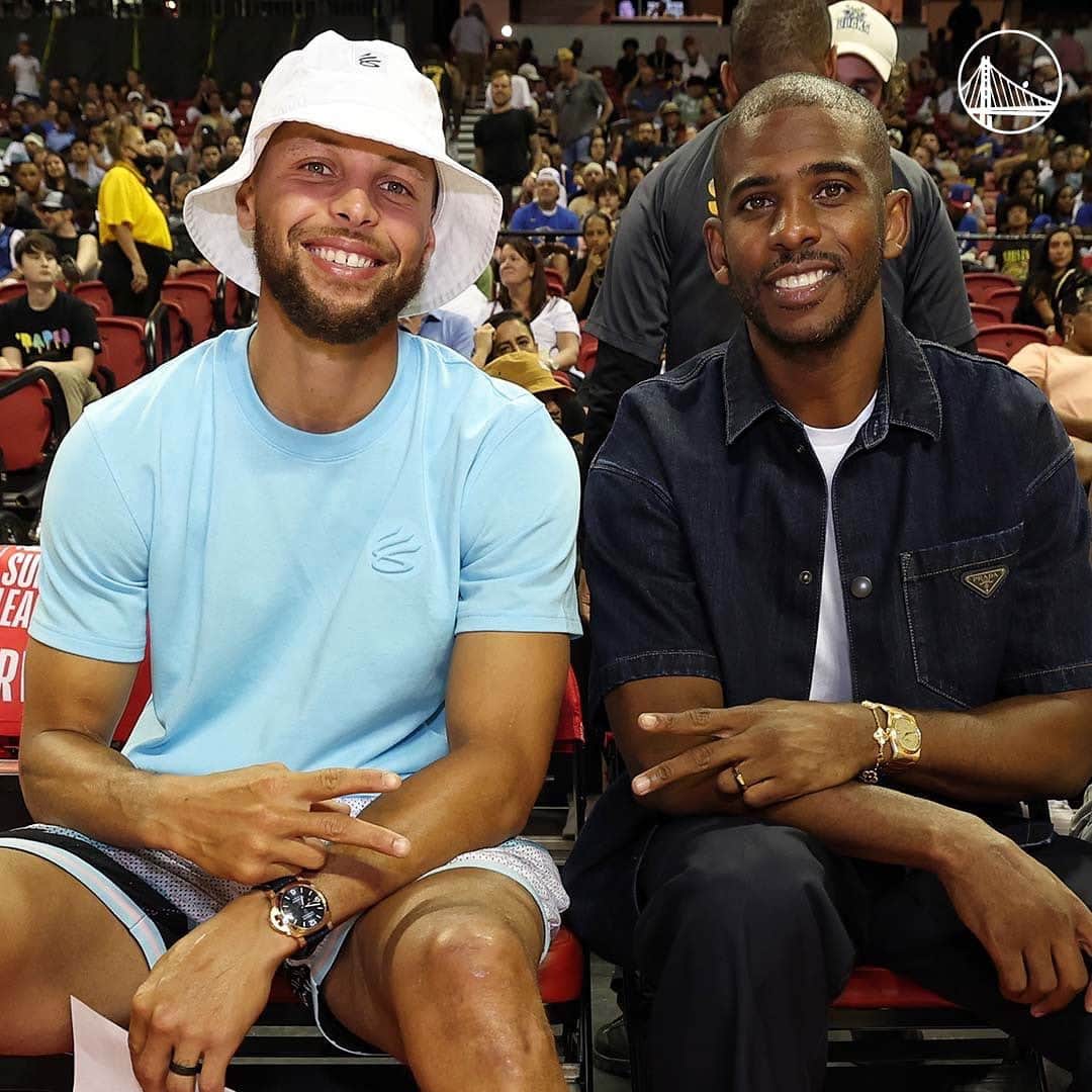 ゴールデンステート・ウォリアーズのインスタグラム：「From opposing teams to teammates, @cp3 is excited to join the Warriors.」