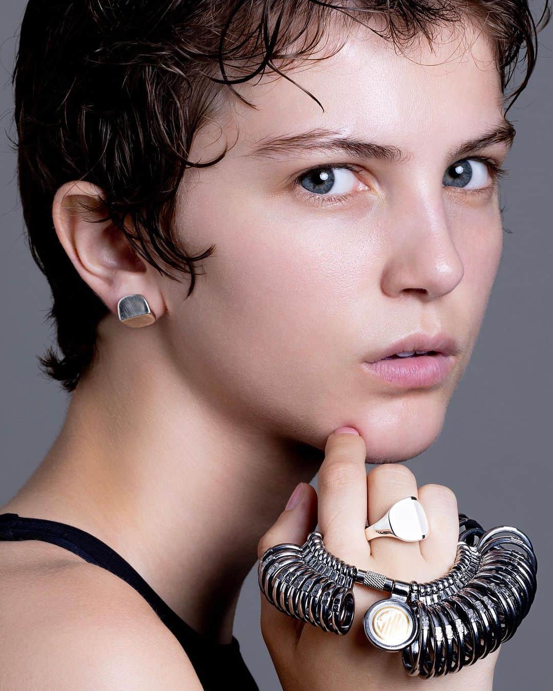 Hirotaka Jewelryのインスタグラム：「“EQUINOX” PYRAMID COLLECTION #hirotakajewelry」