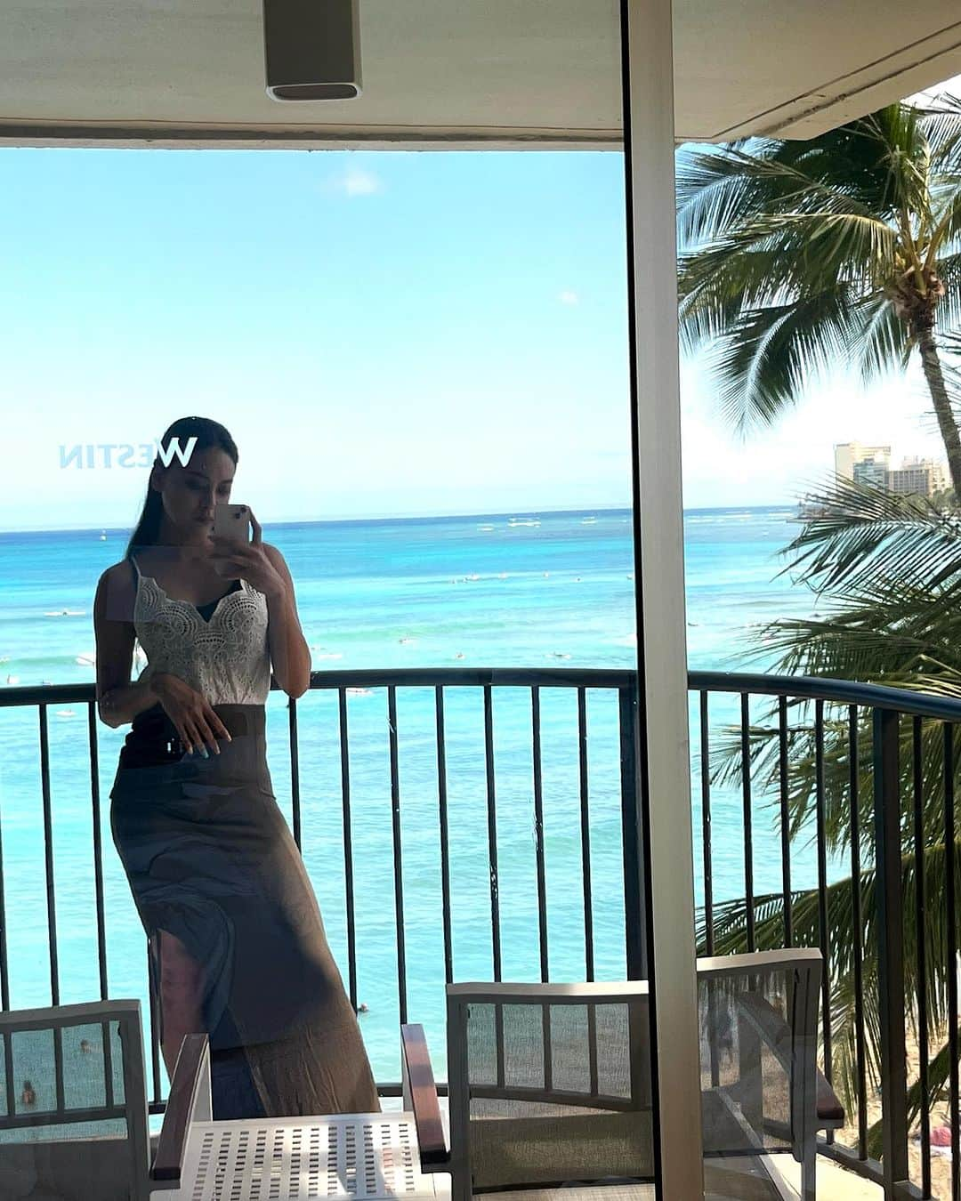 遊海 Yuumiさんのインスタグラム写真 - (遊海 YuumiInstagram)「Waikiki Hawaii, oceanfront view paradise @themoanasurfrider 💙   #ハワイ　#ワイキキ　#モアナサーフライダー #ホノルル　#アメリカ　#観光　#moanasurfrider #marriotbonvoy #waikiki #hawaii #honolulu #travel #yuumitravel #peace #paradise」7月24日 10時01分 - yuumi_kato