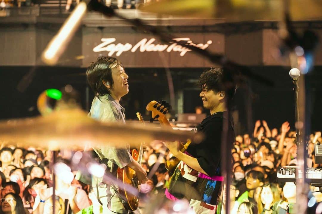 武田祐介さんのインスタグラム写真 - (武田祐介Instagram)「2023.07.23 Zepp New Taipei  非常感謝你們和我們一起度過美好的時光。特別開心。你们太棒了！我們一定會再來的。下次再吧！！  #九年前我在台灣的演唱會第一次説中文 #還在繼續學習哦 #我特別喜歡台灣菜  📷@takeshiyao」7月24日 10時38分 - yusuke_takeda_