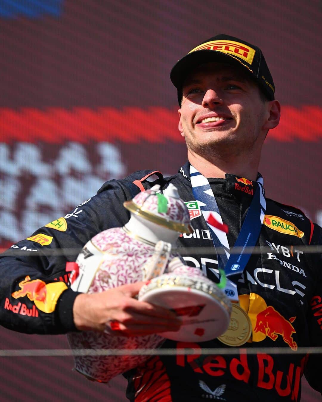 マックス・フェルスタッペンさんのインスタグラム写真 - (マックス・フェルスタッペンInstagram)「Thanks @landonorris 🏆😉」7月24日 2時37分 - maxverstappen1