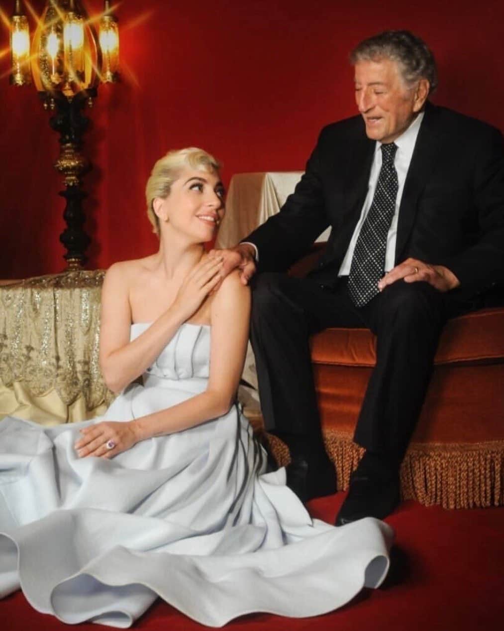 CBSのインスタグラム：「Our love for @itstonybennett is here to stay. ONE LAST TIME: AN EVENING WITH TONY BENNETT AND LADY GAGA encores TONIGHT at 9/8c on the CBS! ❤️」