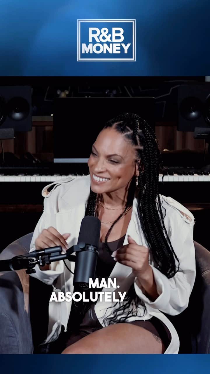 タンクのインスタグラム：「If the vibe queen @goapele isn’t feeling your vibe you could get edited out. @jvalentine get your vibes together..🤣🤣 @goapele is on the new episode of the @rnbmoneypodcast video out NOW!!..」