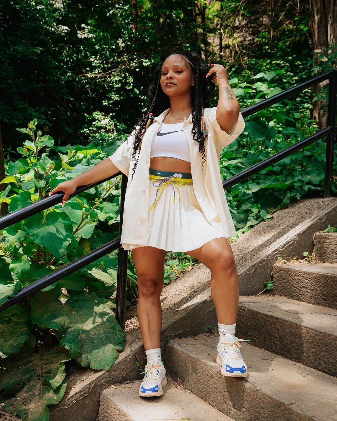 NIKEのインスタグラム：「HARLEM IN THE HOUSE. Lite Feet Nation is legendary for a reason, so we gotta ask:  Is it their world-famous choreography and freedom of expression through movement? Yup ✔️.  Is it their unmatched positivity that radiates through their entire community? Yup ✔️✔️. Is it because they’re too fly? Yup, definitely that. ✔️✔️✔️ #InTheWild」