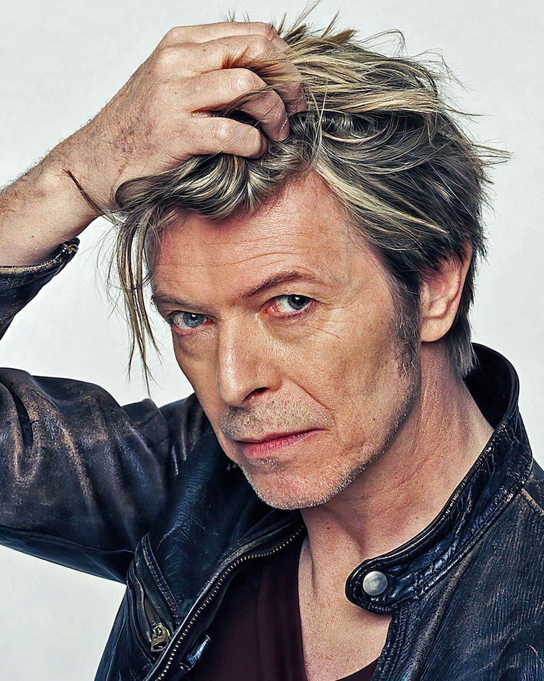 デヴィッド・ボウイさんのインスタグラム写真 (デヴィッド・ボウイInstagram)「FAVOURITE BOWIE VIDEO POLL