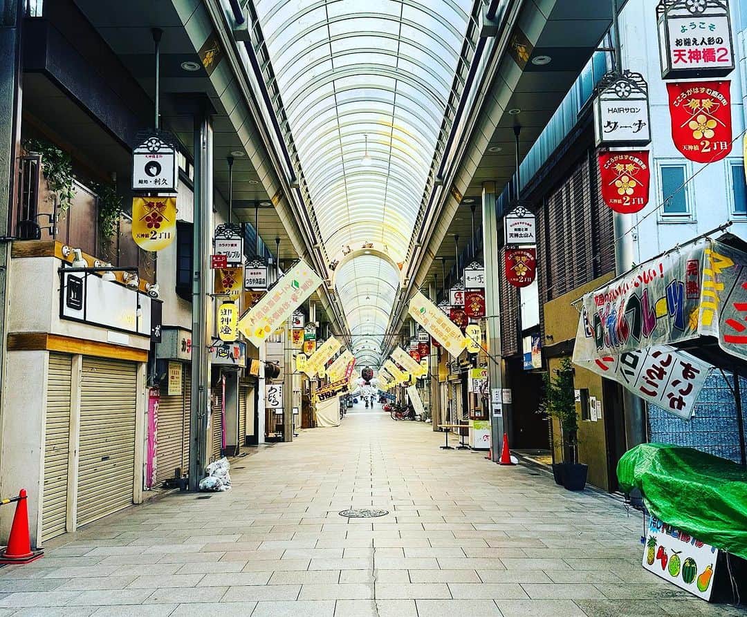 大抜卓人さんのインスタグラム写真 - (大抜卓人Instagram)「#天神祭 いよいよ今日から 始まりますね！ 宵宮を迎える朝の静けさ。」7月24日 7時09分 - takutoonuki