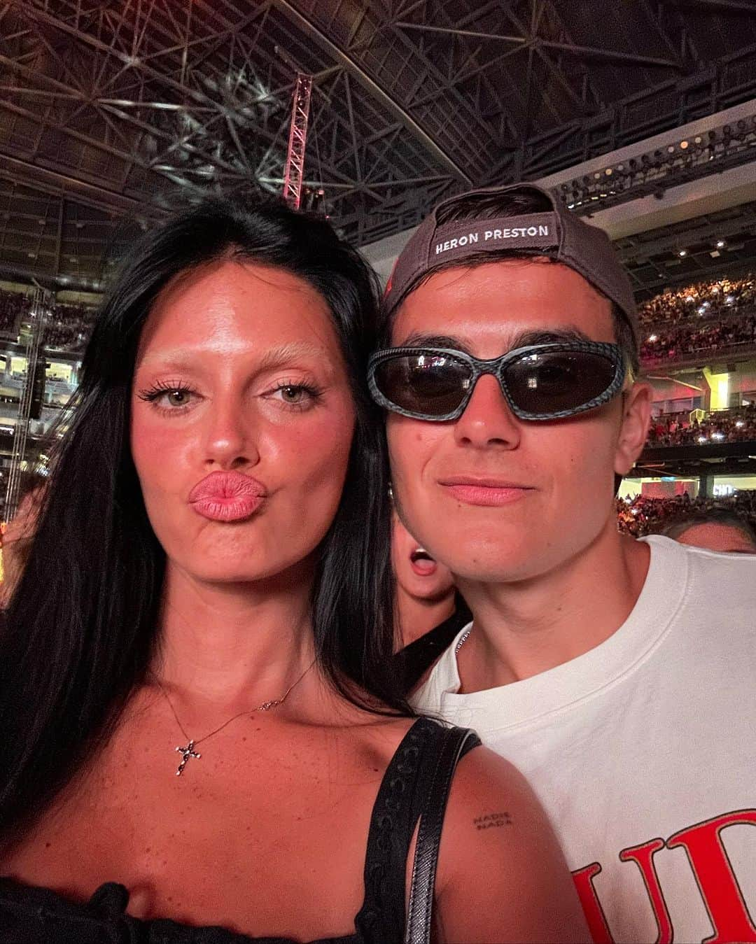 Oriana Sabatiniさんのインスタグラム写真 - (Oriana SabatiniInstagram)「5 añitos de enamorarme de vos un poquito mas todos los dias; que feliz que soy de habernos encontrado en esta vida 🤍 te amo con toda mi alma @paulodybala」7月24日 7時08分 - orianasabatini