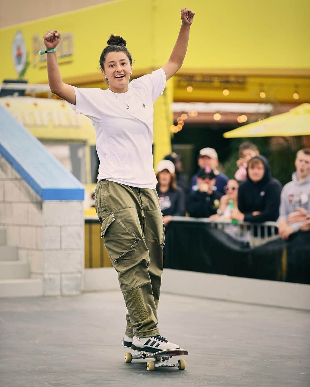 マライア・デュランさんのインスタグラム写真 - (マライア・デュランInstagram)「Best trick 🥇God is Good 💌 Thank you @xgames S/O to the other skaters. Skateboarding is in a special place. ❤️ Let’s Go New Mexico 😤 Another Gold for y’all 🍿」7月24日 7時32分 - mariahduran_