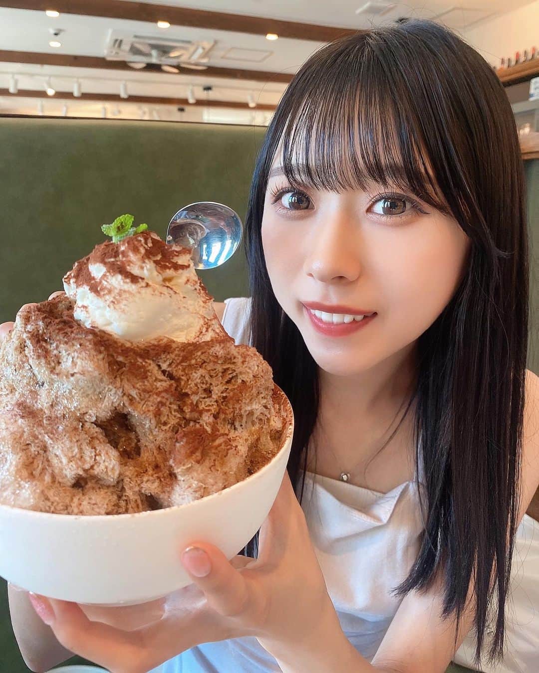 高橋美海さんのインスタグラム写真 - (高橋美海Instagram)「⁡ ⁡ ⁡ ⁡ ⁡ ⁡ 今年初かき氷🍧 ティラミス味があったよ！！美味しかったあ〜( ᵔ⤚ᵔ )♡♡ ⁡ ⁡ ⁡ ⁡ ⁡ ⁡ ⁡ ⁡ ⁡ ⁡ #instadaily #instagood #cafe #cafe巡り #かき氷 #ティラミスかき氷 #ティラミス」7月24日 19時17分 - __mimi0717