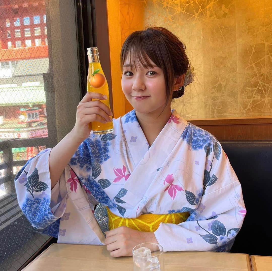 冨田有紀さんのインスタグラム写真 - (冨田有紀Instagram)「. 上京してはじめての浅草観光！☺︎ 高校の同級生たちと久しぶりの再会😽 ...