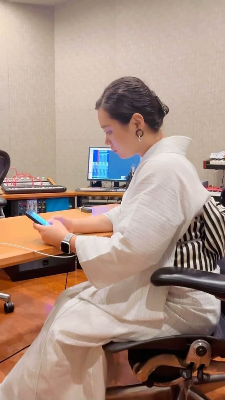 二宮愛のインスタグラム：「#無茶ぶり に応えるのは良いけど フリが雑なんよ！！！www  ________________ #アラジン #aladdin #awholenewworld #浴衣 で　#歌ってみた #disney #ディズニー　#二宮愛 #AiNinomiya」