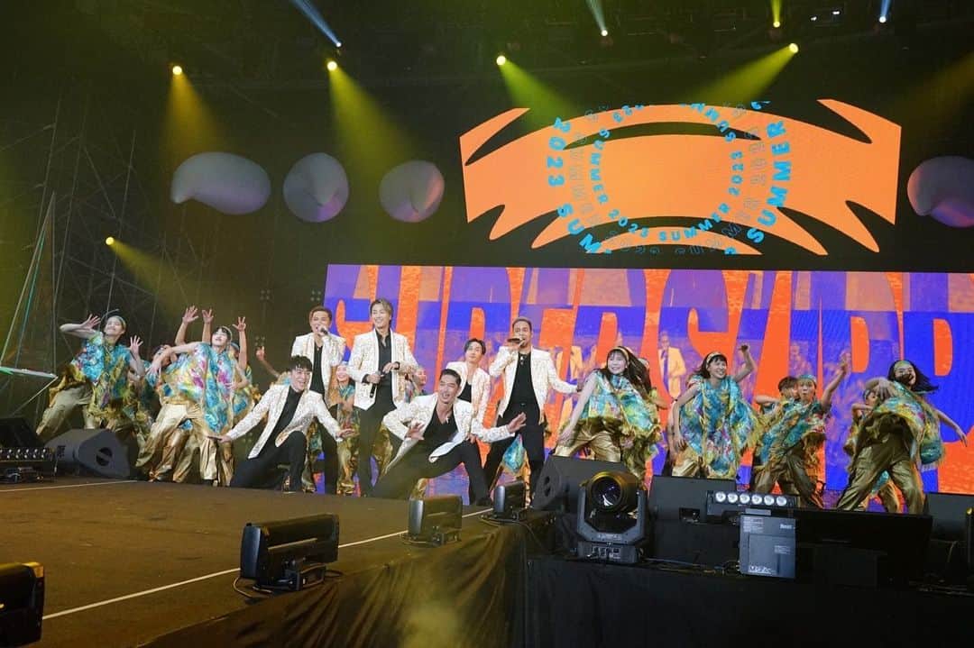 のインスタグラム：「Thanks Taiwan 🙏」