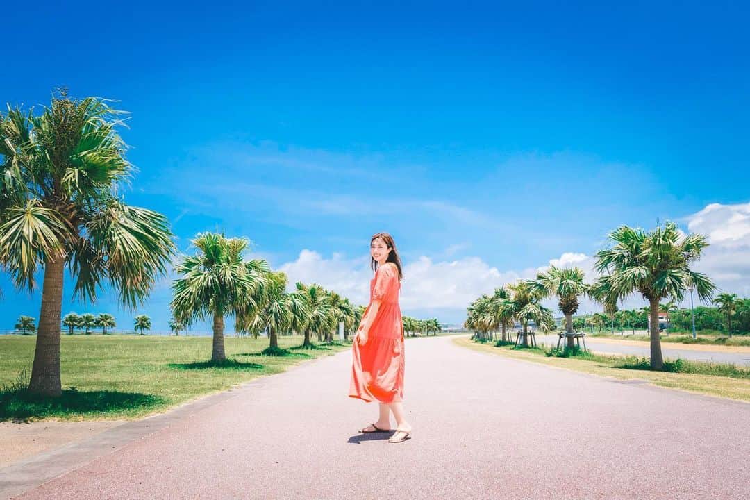 のインスタグラム：「model: @hirona0523    #ポートレート #portrait #portraits  #portraitphotographer #portraitoftheday #love_bestjapan #portraitmood #ポートレート部 #ポートレート女子 #lovers_nippon_portrait #photogirl  #beautifulgirls #ポトレ撮影隊  #portrait_page #ポトレ #ポトレ女子 #沖縄 #okinawa #beach」