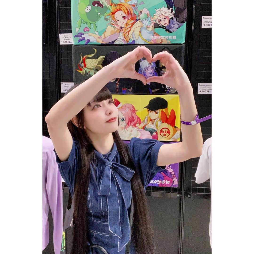 藤城リエさんのインスタグラム写真 - (藤城リエInstagram)「⁡ ⁡ ⁡ モンスターストライクのイベント DREAMDAZEでノストラダムスと⭐️ˎˊ˗  ⁡ ⁡ Angely Divaの新曲「Ups&Downs」は モンソニ！ステージでサプライズ発表🪽 ⁡ みんな聴いた！？MVも素敵じゃない！？ ⁡ ⁡」7月24日 14時26分 - fujishirorie