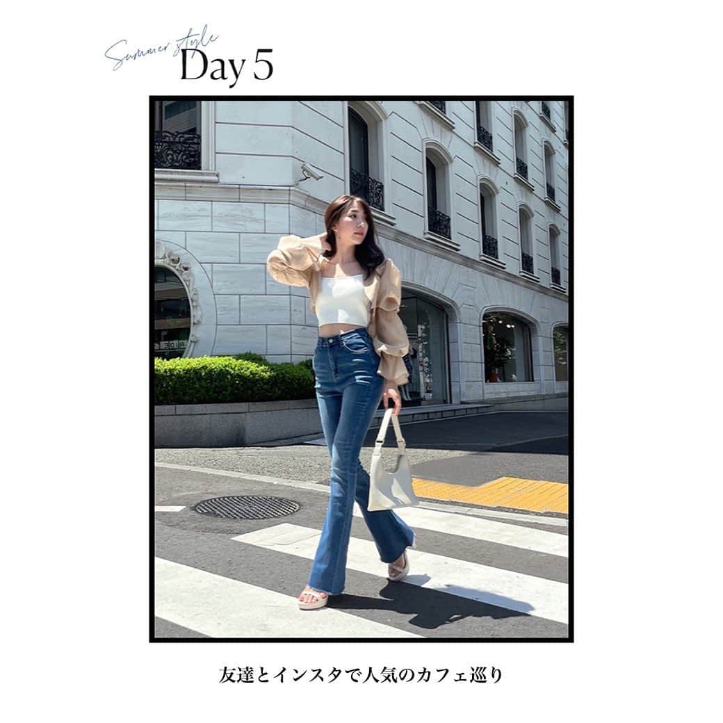 デュラスアンビエントのインスタグラム：「𝑺𝑼𝑴𝑴𝑬𝑹 𝑺𝑻𝒀𝑳𝑬 𝟲 𝒅𝒂𝒚𝒔  ◾︎ DAY 5  表参道の人気のカフェは、早い時間が狙い目🕐🌿 可愛らしい店内の雰囲気に合わせて選んだボレロは、写真映えすること間違いなし！ 沢山歩く日は、動きやすいデニムスタイルで👖  💡TOPページより最新特集をご覧頂けます✔︎  ＿＿＿＿＿＿＿＿＿＿＿ ✔︎ @ambient_styling #AMBIENT #ambient_official #ambientstyle #アンビエント #夏コーデ #お呼ばれコーデ #オールインワン #きれいめカジュアル」