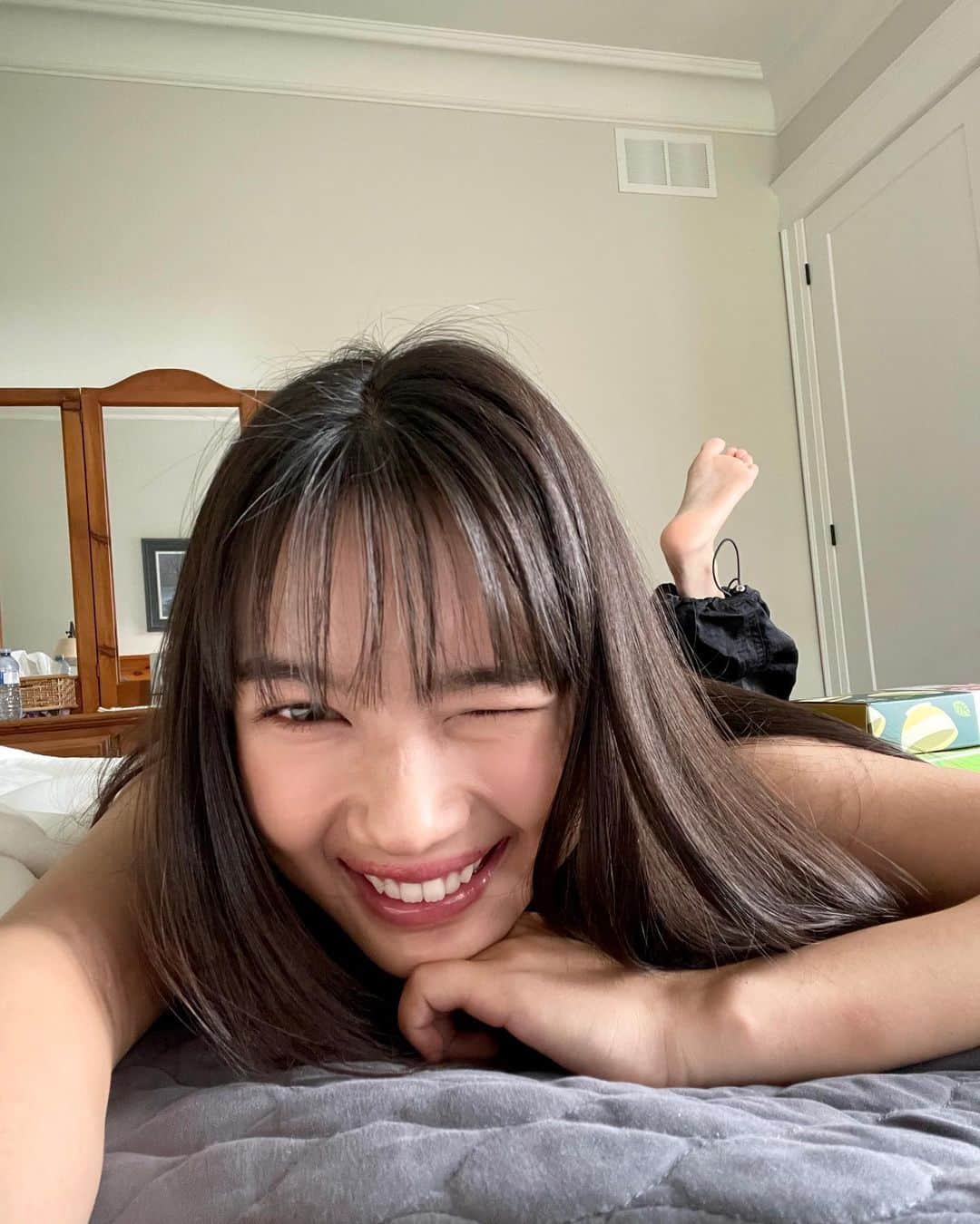 のインスタグラム：「最近ずーっと運動してるから土踏まずイイカンジに削れてきた。」