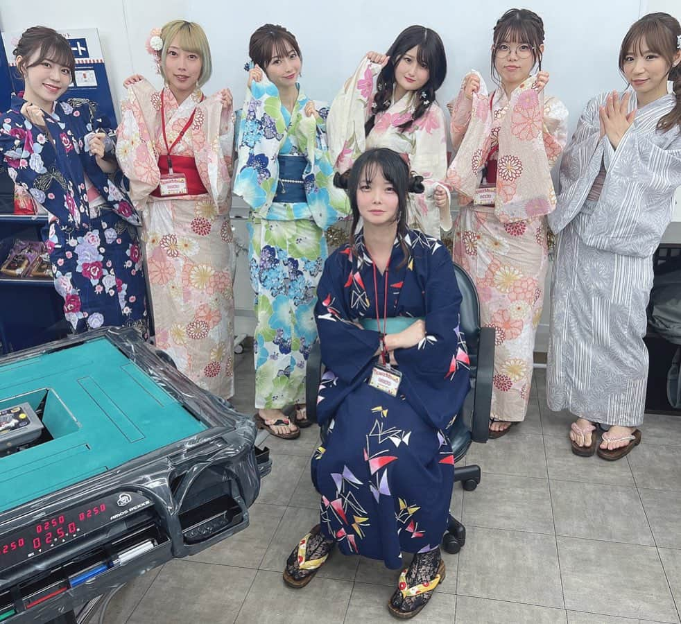 折原みかさんのインスタグラム写真 - (折原みかInstagram)「浴衣🤍🤍🤍  #japanesefashion  #yukata #majan  #keio夏祭り麻雀大会 #夏祭り大会 #麻雀 #麻雀好きな人と繋がりたい #麻雀好きタレント」7月24日 14時54分 - mikaorihara