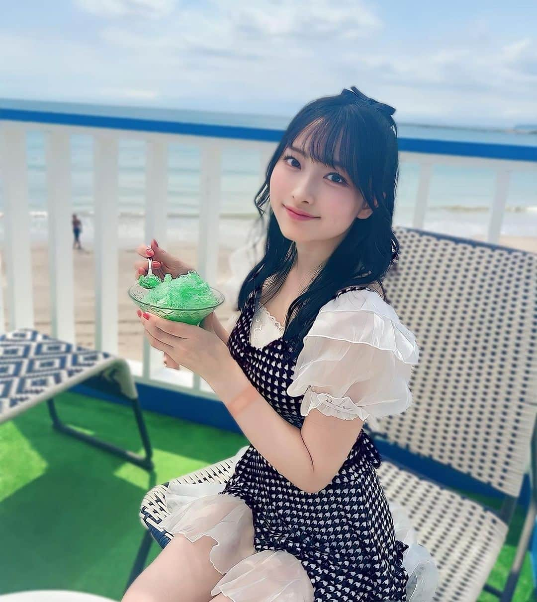 清原梨央のインスタグラム：「夏ー！🏖️🌺」