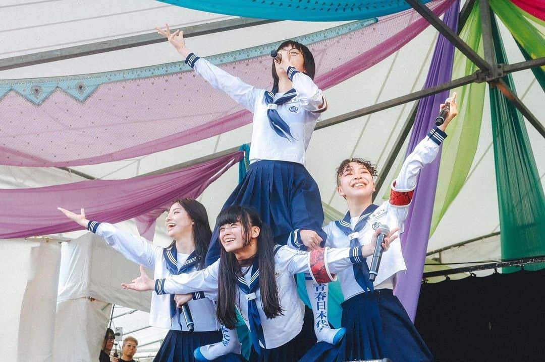 新しい学校のリーダーズのインスタグラム