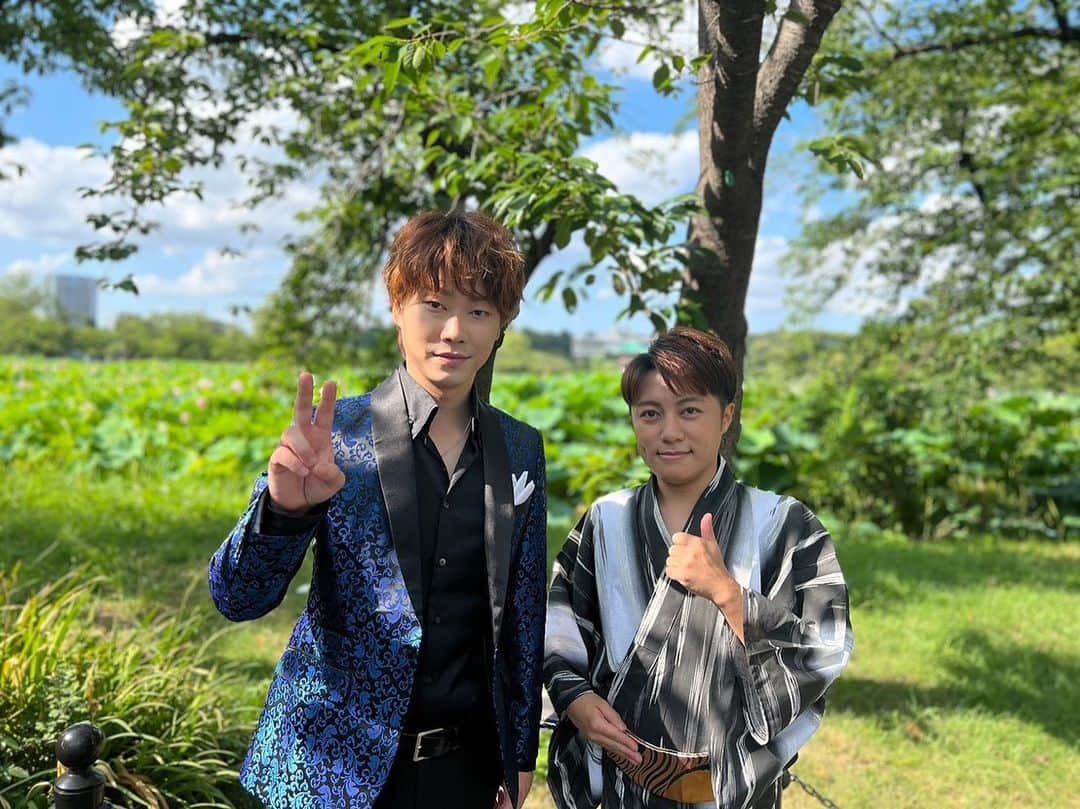 はやぶさのインスタグラム：「『はやぶさの夏、日本の夏』 東京・上野は動物園や博物館、大きな池やアメ横など、海外の方にも人気なオススメスポット！ 夏を感じるカッコいい浴衣や青いステージ衣装をキメて練り歩けば、人気者間違いなし！ ※ステージ衣装の件に関しては自己責任にて、お願い致します。  【EN】  Summer of Hayabusa, Summer of Japan  Ueno, Tokyo, is a recommended spot popular among overseas visitors for its zoo, museums, large pond, and Ameyoko!  If you parade around in summer yukata or blue stage costumes, you are sure to be a popular person!  ※ Please note that you are responsible for your own stage costume.  #はやぶさ #ヒカル #ヤマト #大滝ひかる #駿河ヤマト #イベント #一日一枚  #写真  #hayabusa #hikaru #yamato #event  #picstory  #picstagram #photooftheday  #photogram  #hayabusadiary  #はやぶさの日記  #fotohariini  #costume  #yukata」