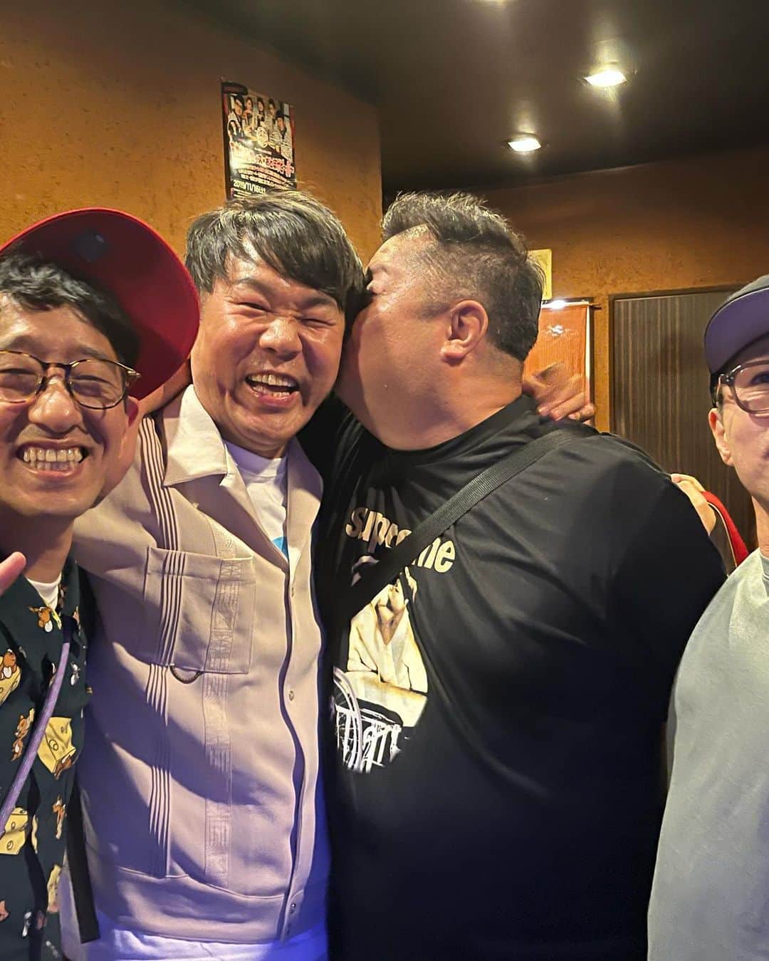 小杉竜一（ブラマヨ）のインスタグラム：「最高の小杉ライブになりました！ みんなありがとう！フジモン最高✨ 打ち上げ合流してくれたすっちー&ボン」