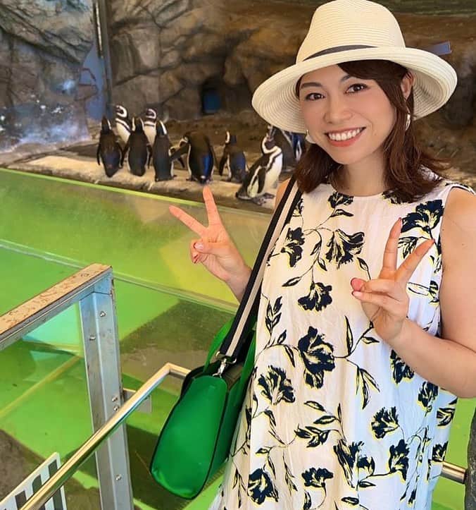 のインスタグラム：「41歳　独身  好きな動物は  かわいいペンギンと  かわいい人間坊や  #シリーズリア充女」