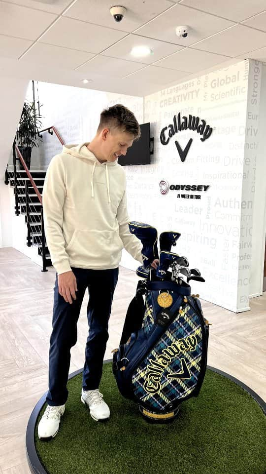 カスパー・リーのインスタグラム：「Excited to announce that I've signed to @callawaygolfeu #TeamCallaway」