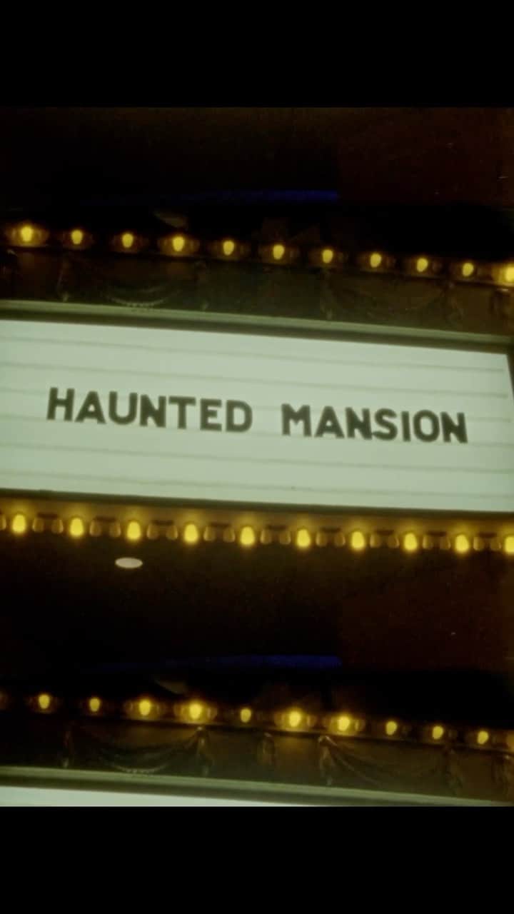 Walt Disney Studiosのインスタグラム：「The mansion comes to life this Friday.  See Disney’s Haunted Mansion only in theaters. Get tickets now: Link in bio.  🎥: @atwes」