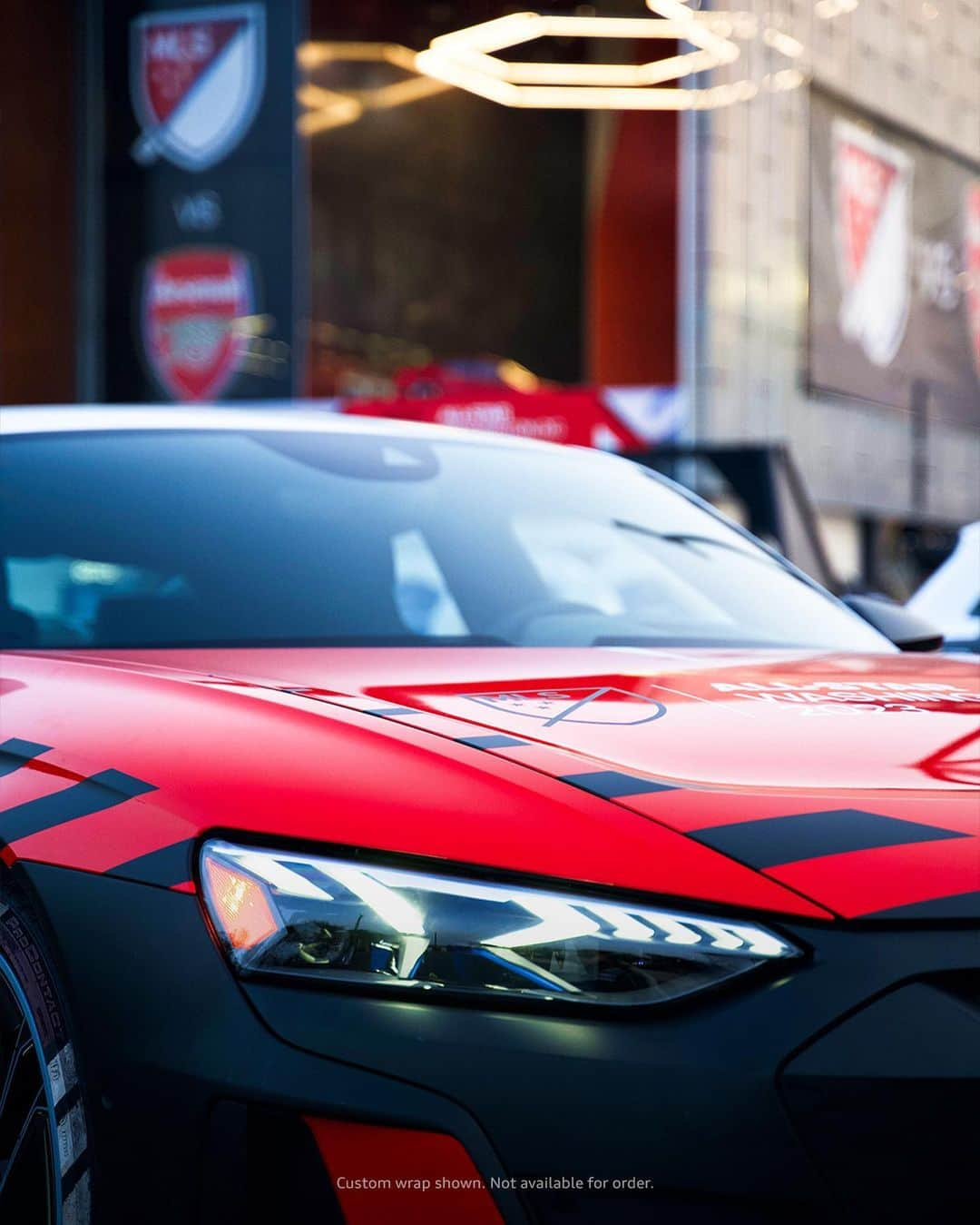 Audiさんのインスタグラム写真 - (AudiInstagram)「We joined a record 20,621 fans and the MLS All-Stars at @AudiField last week for a night to remember.  #AudiRSetronGT #AudiQ8etron #Soccer #MLS #MLSAllStar #Football」7月25日 5時16分 - audi