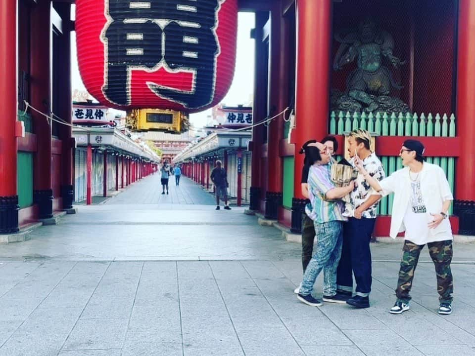 西澤裕介さんのインスタグラム写真 - (西澤裕介Instagram)「27時間TVありがとうございました！  #すごいな #あれやったん？ #終わったのにあんま寝れんかった #千鳥 #かまいたち #ダイアン #岸大介 #太秦の空き時間 #何してますのん」7月24日 20時21分 - uzumasano.akijikan
