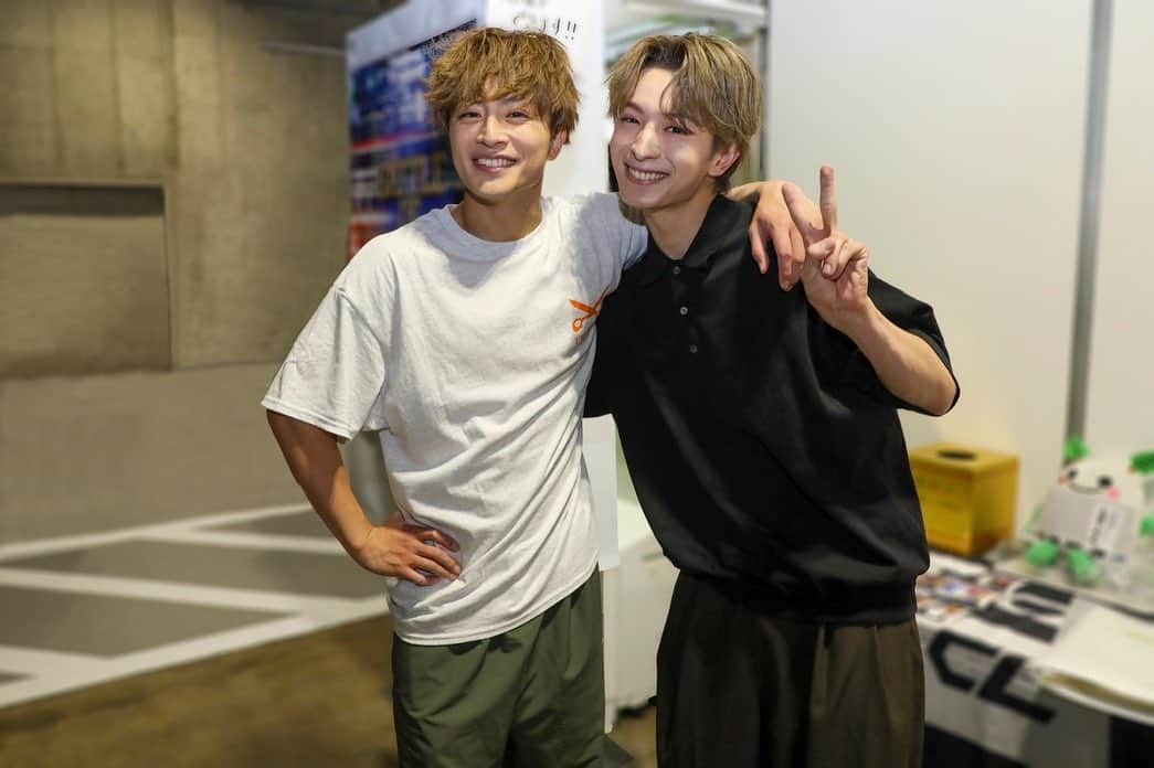 木村慧人のインスタグラム：「BOT最高でした🔥✨ LIVEの時は 先輩、後輩関係なく 本当に楽しすぎました🔥」