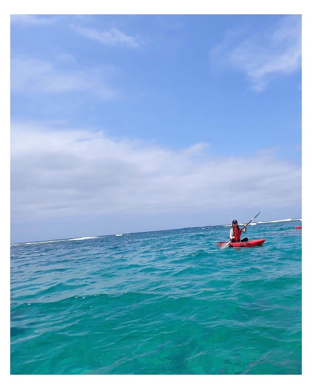 湯本亜美さんのインスタグラム写真 - (湯本亜美Instagram)「ㅤㅤㅤ 毎日暑いね〜🥵♡ 5月に行った沖縄の写真載せよう 今年もマリンスポーツたくさんした🚣🏽‍♀️  夏にもう一回ぐらい行きたいなぁ🌺」7月24日 20時42分 - amiyumoto_official