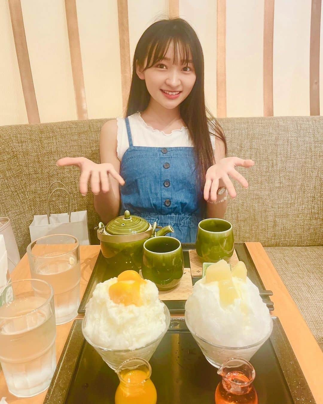 前野えまさんのインスタグラム写真 - (前野えまInstagram)「暑い時はやっぱりかき氷🍧 ・ ・ #銀座 #かき氷  #福禄寿  #銀座カフェ  #暑い時はかき氷が美味しい🍧   #ginza  #shavedice  #ginzacafe」7月24日 20時37分 - maeno_ema