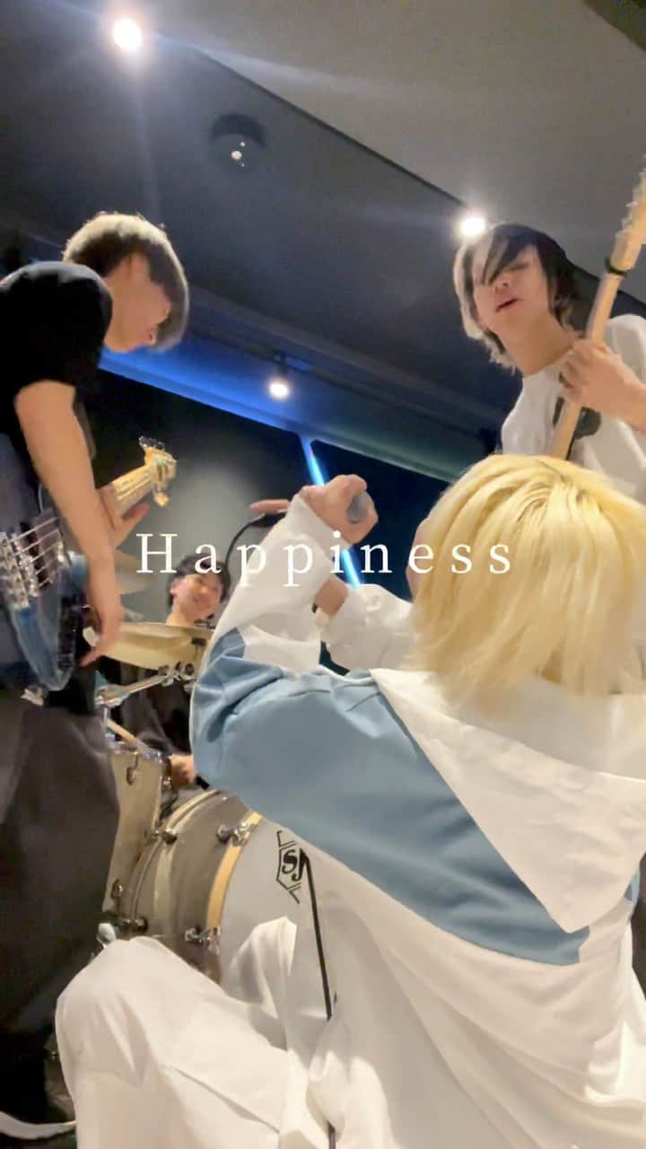 大賀廉人のインスタグラム：「止めないで #Happiness #嵐」
