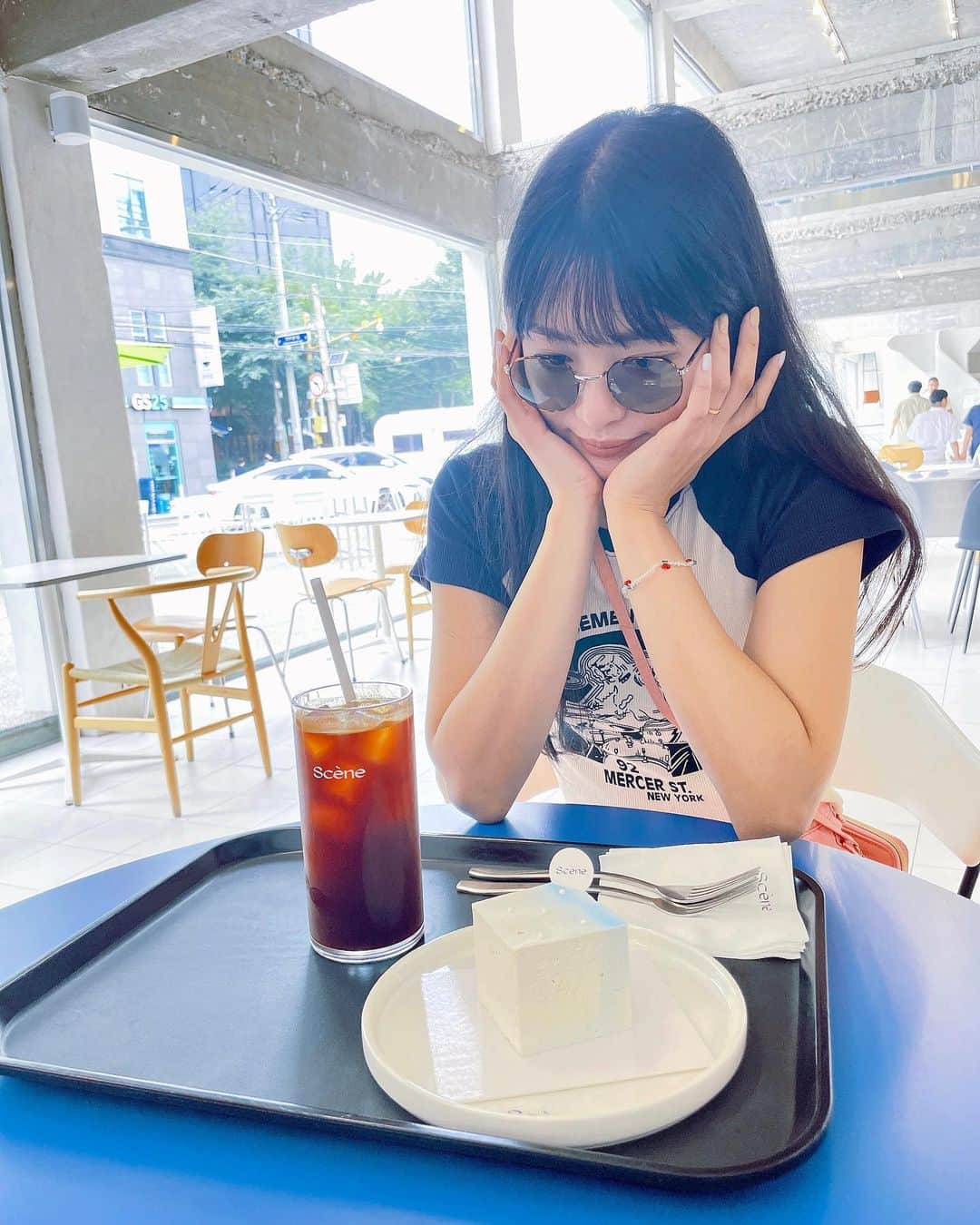 北原里英さんのインスタグラム写真 - (北原里英Instagram)「🇰🇷  聖水のカフェたち☕️💛 可愛いし美味しくて 最高だった~♡   #韓国 #korea #聖水」7月24日 20時55分 - rie_kitahara_3