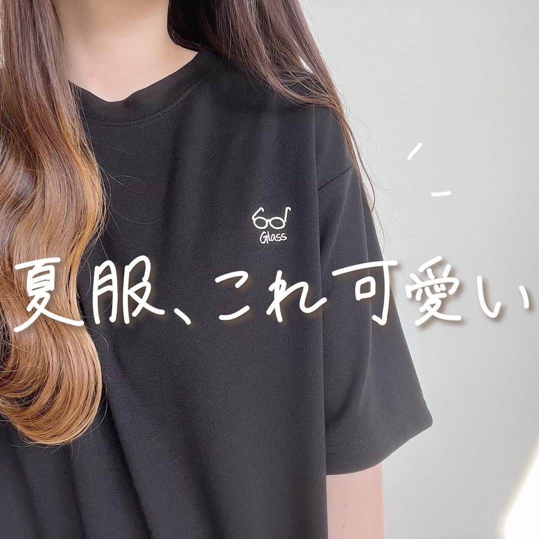 ゆっきのインスタグラム：「今イチオシの夏服集めました  刺繍Tは今週水曜26日販売！ @nana.official____   他は全部今も買えるやつだよ〜」