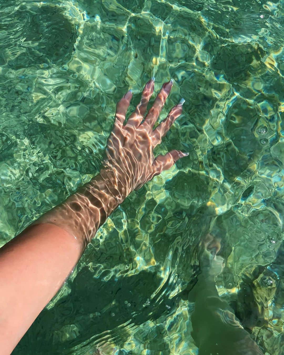 ほなみのインスタグラム：「. 何気ない毎日が 愛おしくて幸せで…♡☺︎ .」