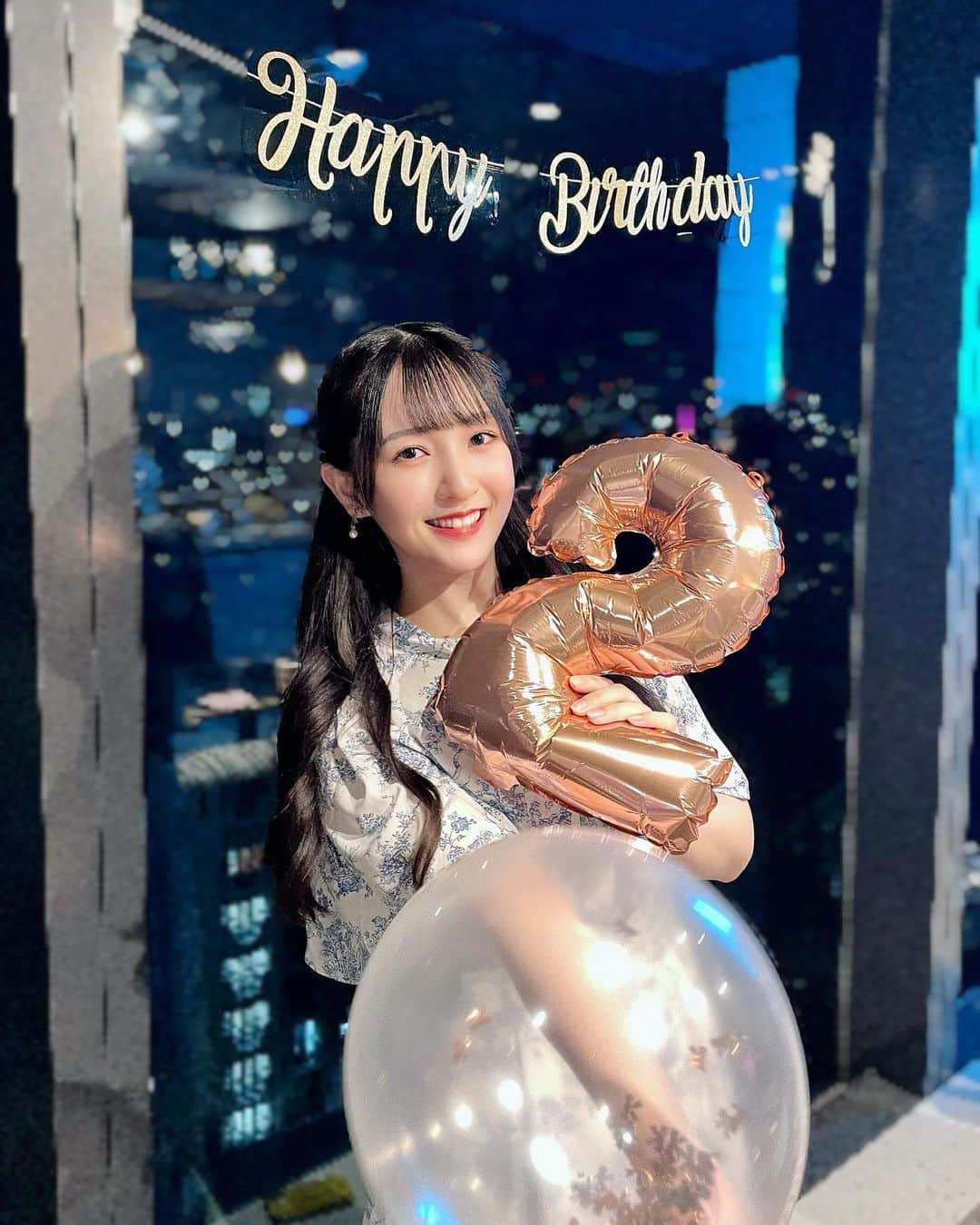 本條杏実のインスタグラム：「みんなと一緒にお祝い出来たの、幸せすぎたな…👼🏻🎂  · · · · · · · · · · · ·  #mercimerci  #メルシーメルシー  #アイドル  #アイドルライブ  #youtube #女子大生  #音大生  #女の子  #ポートレート  #撮影  #写真 #좋아요 #좋아요반사  #팔로우 #アイドル好きな人と繋がりたい  #被写体  #アー写 #instagood #photography #photo #portrait #follow  #photooftheday #followme  #instalike #instaportrait  #아이돌메이크업 #idol  #아이돌  #일본친구」