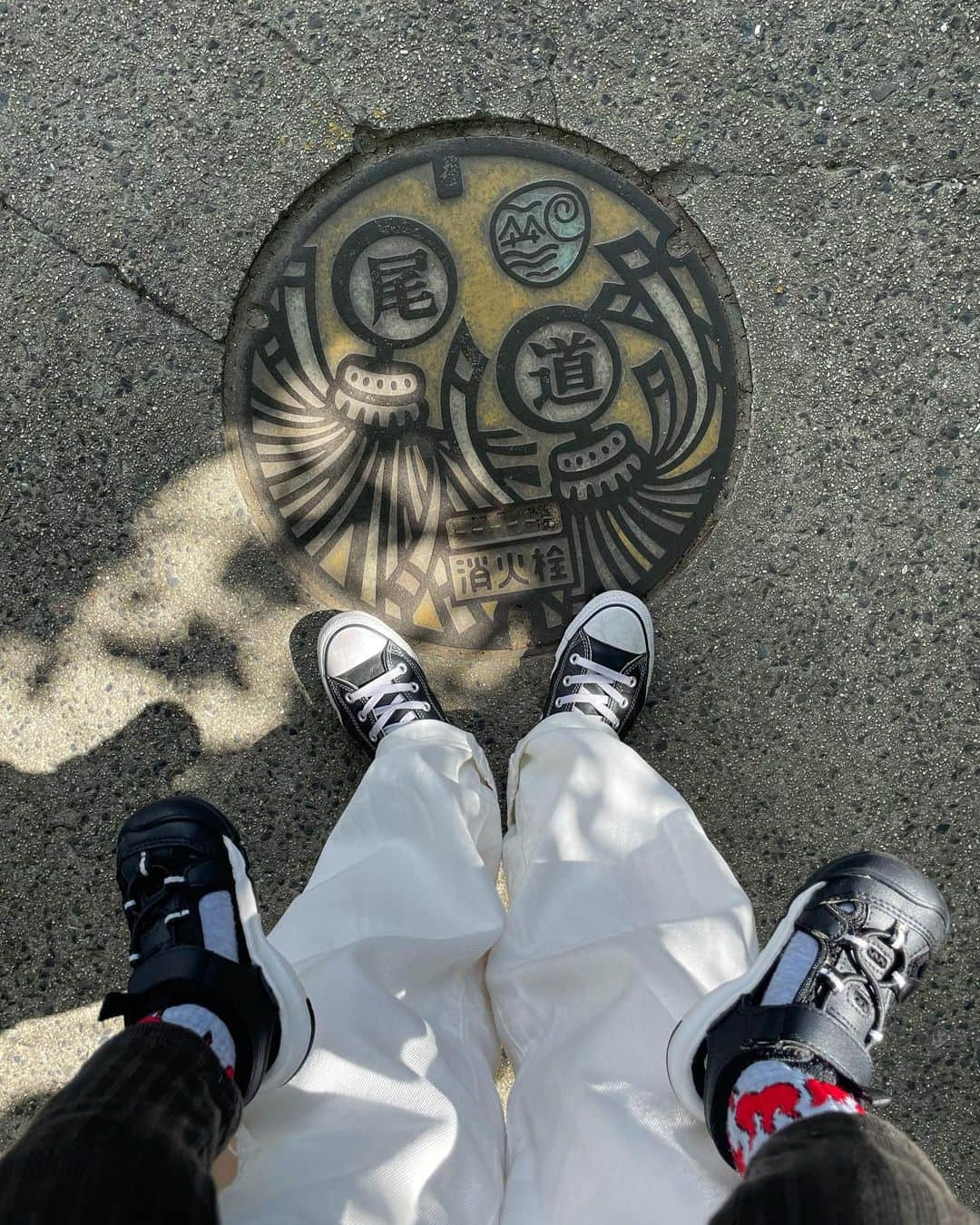 Karunaさんのインスタグラム写真 - (KarunaInstagram)「👟🗺️📿🐈‍⬛🚡🌿」7月24日 22時54分 - karuna0520