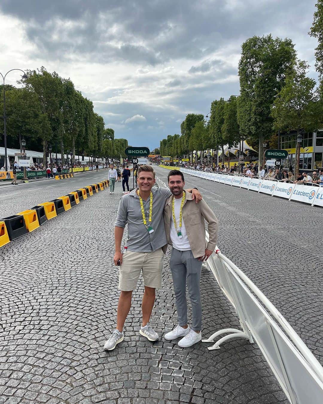 マルセル・キッテルのインスタグラム：「Fantastic days at @letour with @nossport , old and new teammates and a lot of great racing! Absolutely impressive to see how high the level of the riders was in this Tour.   And so nice to be part of this cycling mania as fan. The atmosphere was incredible. I'm already looking forward to next year! 😍」