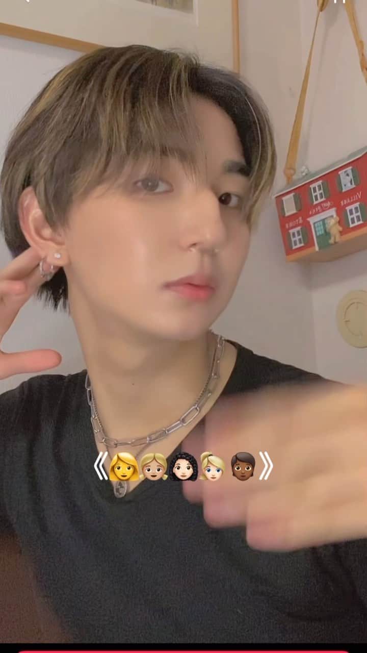 上野裕次郎のインスタグラム：「‎اهل کجایی?🌏  Qayerdansiz?🌏  De onde você é ?🌏  आप कहाँ से हैं?🌏  ‎🌏?من این انت  Where are you from?🌏」
