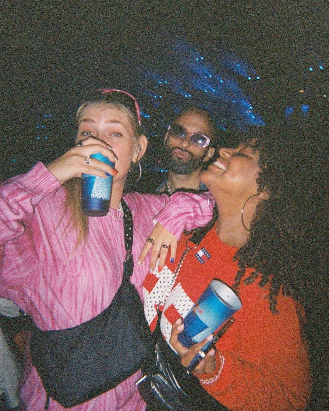 Marije Zuurveldのインスタグラム：「Gelukkig was het droog!! 🥲 ☔️   Much love @redbullned @moaafzal voor again een topweekend 🫶🏼🩷」