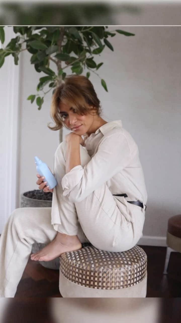 Sarah Angiusのインスタグラム：「Maaii moment🩵」