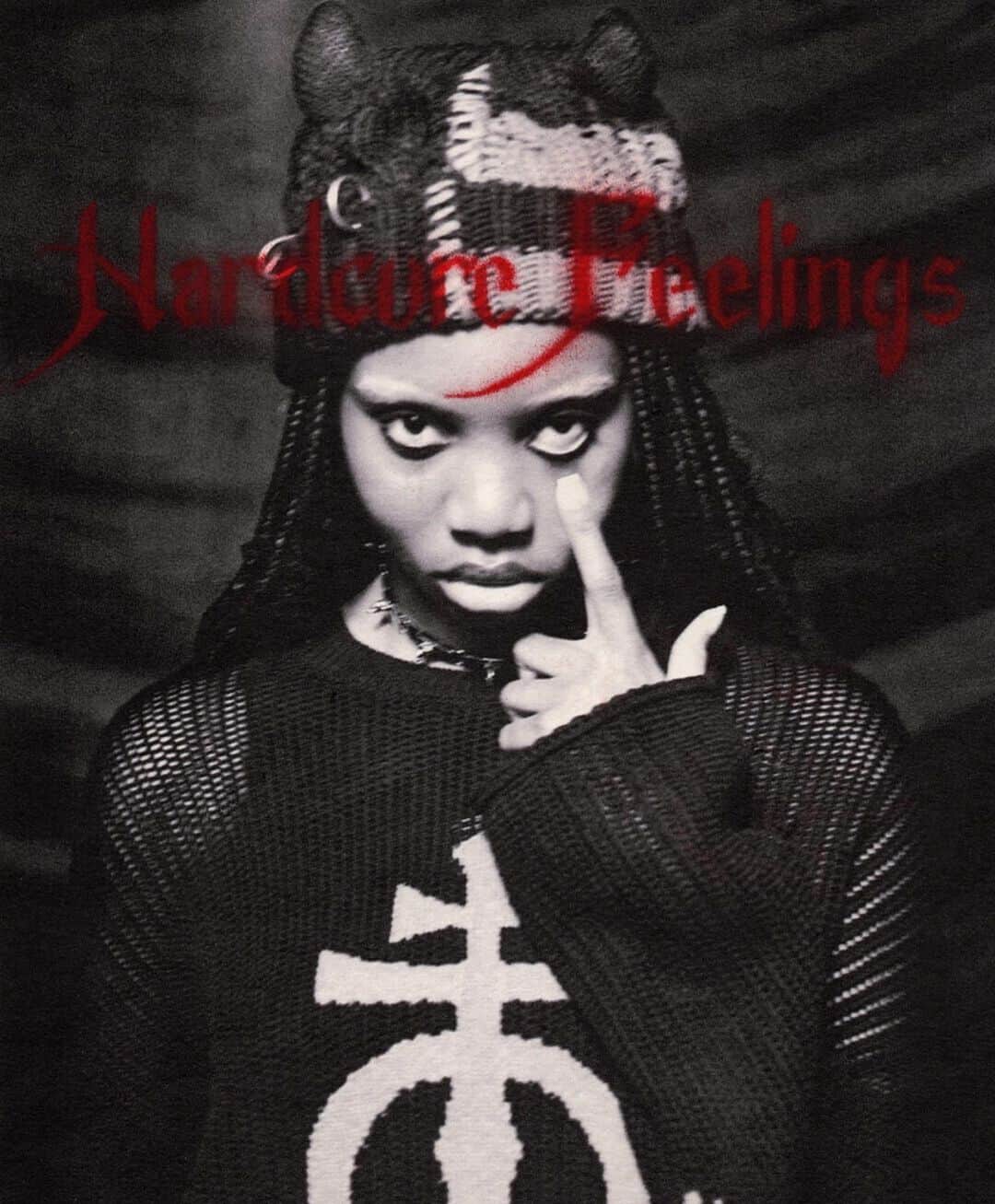 オリヴァー・サイクスのインスタグラム：「hXc feelings… sophomore collection out now 🦂 @dropdeadofficial」