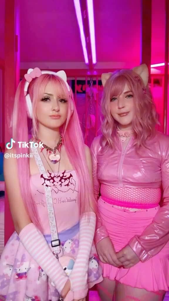 のインスタグラム：「“June could you please start releasing Japanese language learning content?” Yes :-) @itspinkii」