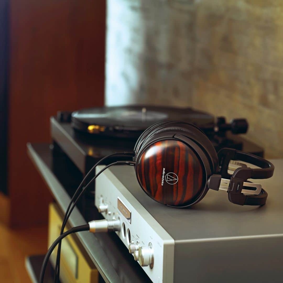 Audio-Technica USAのインスタグラム：「Are you an audiophile looking to upgrade your current set of headphones? The ATH-AWKT wooden headphones are equipped with exclusive 53 mm drivers that deliver exceptionally accurate audio with a wide sound field. Learn more at the link in our bio!⁠ .⁠ .⁠ .⁠ #AudioTechnica #Audiophile #Headphones #AudioGear #MusicGear #Music #MusicHeadphones」