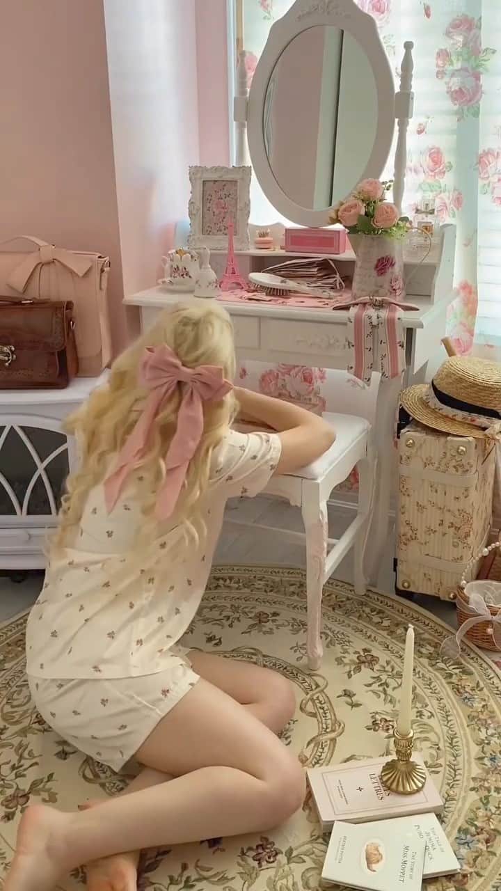 SHEINのインスタグラム：「Turn your room into a palace of pink with a dream closet fit for a princess 💗🎀👑 Which of these picks would start your Pretty in Pink Era? 👇 @cottondolly   🔎4546541 10728765 6085922 11545260 9156782 10608975 11493347 9763887  #SHEIN #SHEINforAll #SHEINstyle #fashion #chic #saveinstyle」