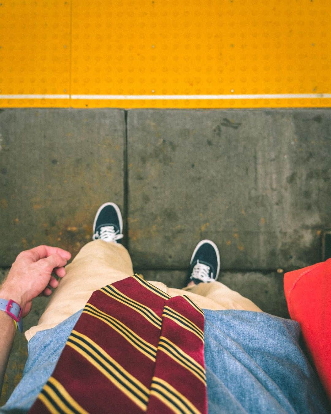 のインスタグラム：「The calm before the commute 🅝🅨🅒」