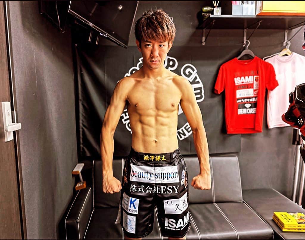 瀧澤謙太のインスタグラム：「🥋🤴🏻 #超RIZIN #瀧澤謙太」