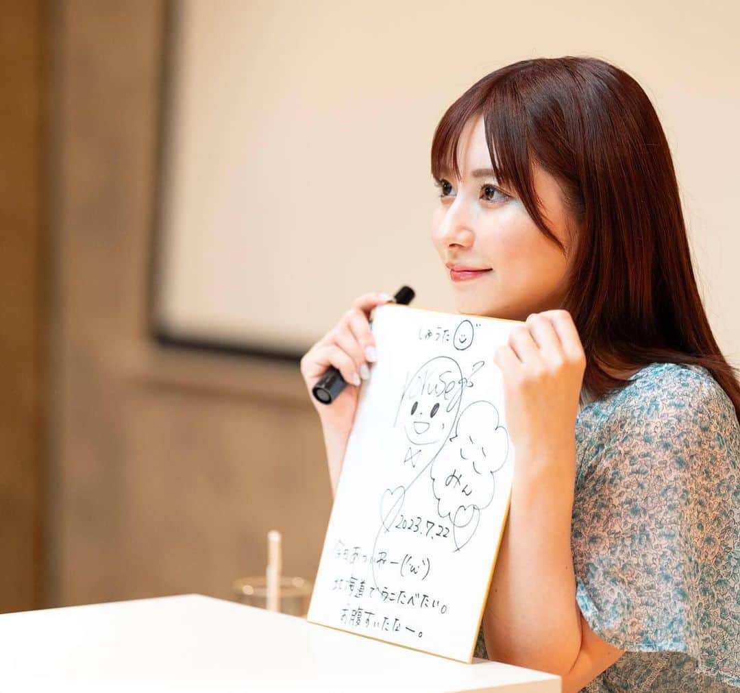 成瀬心美のグルメインスタ